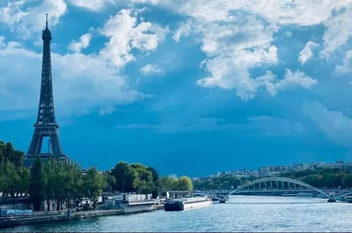 Tour Eiffel Bir Hakeim